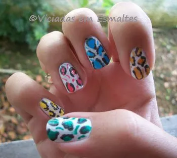 Unhas Decoradas * Oncinhas Coloridas