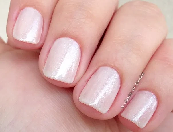 Esmalte Maria * Isis Valverde Coleção Elas