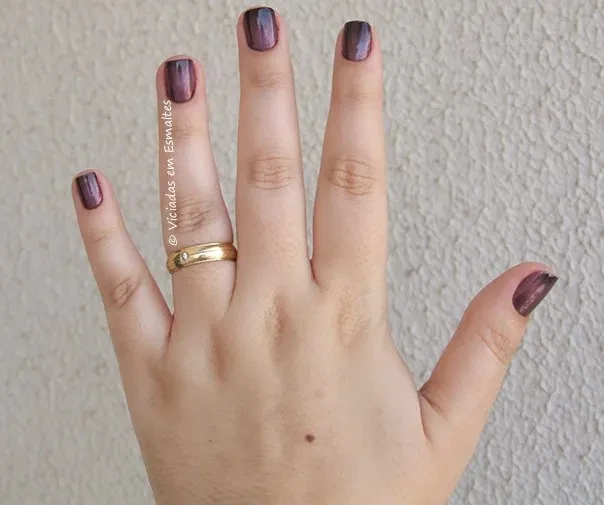 Esmalte Açaí Black Degradê * Bruna Maquezine
