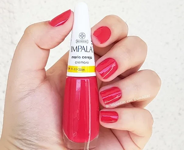 Esmalte Impala Maria Cereja: resenha do cremoso clássico (update 2026)