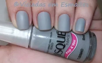 Esmalte Tubinho Risqué: o cinza fosco da coleção Pop 4 You