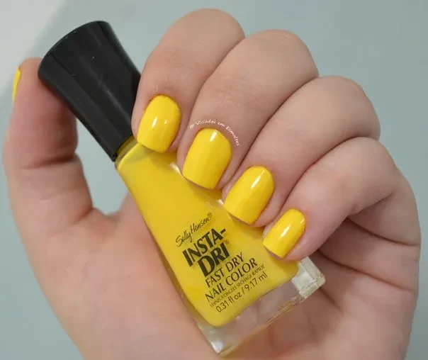 Esmalte Sally Hansen Insta-Dri Lightening